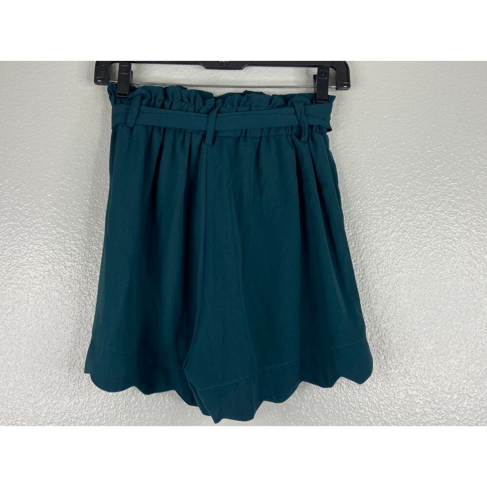 L Love Women Small Green Shorts Tie Waist Scalloped Hem Lightweight Casual - Picture 2 of 6